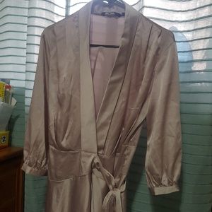 Wrapped dress, dirty pink color.